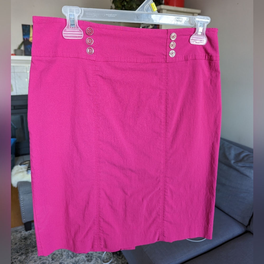 Reitmans pencil skirt - size 9